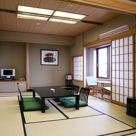 Hotel Hamatsu Корияма Екстериор снимка