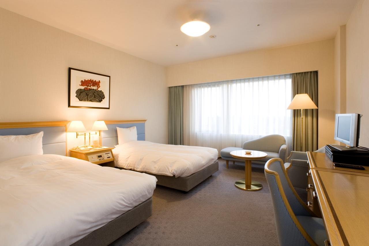 Hotel Hamatsu Корияма Екстериор снимка